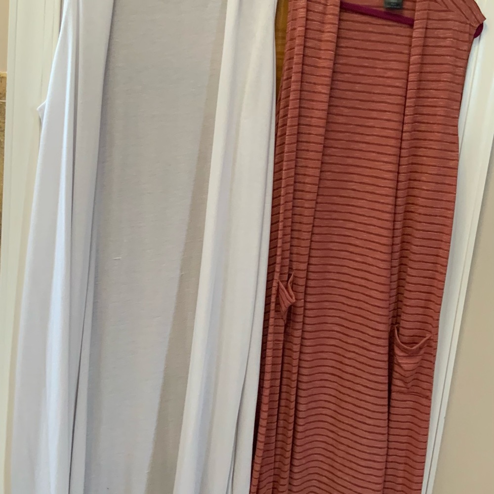 Sleeveless Dusters Bundle of (2)